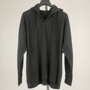 Issey Miyake Homme Plisse Longsleeve top with hood in size 3